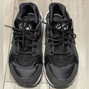 Nike Huarache shoes